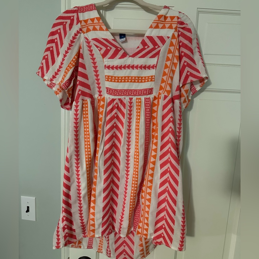 Like NEW - Old Navy Pink and Orange Geometric Dress